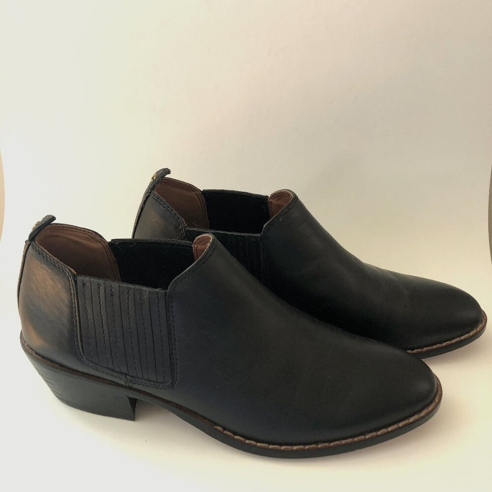 Coach size 35 Black Ankle Boot